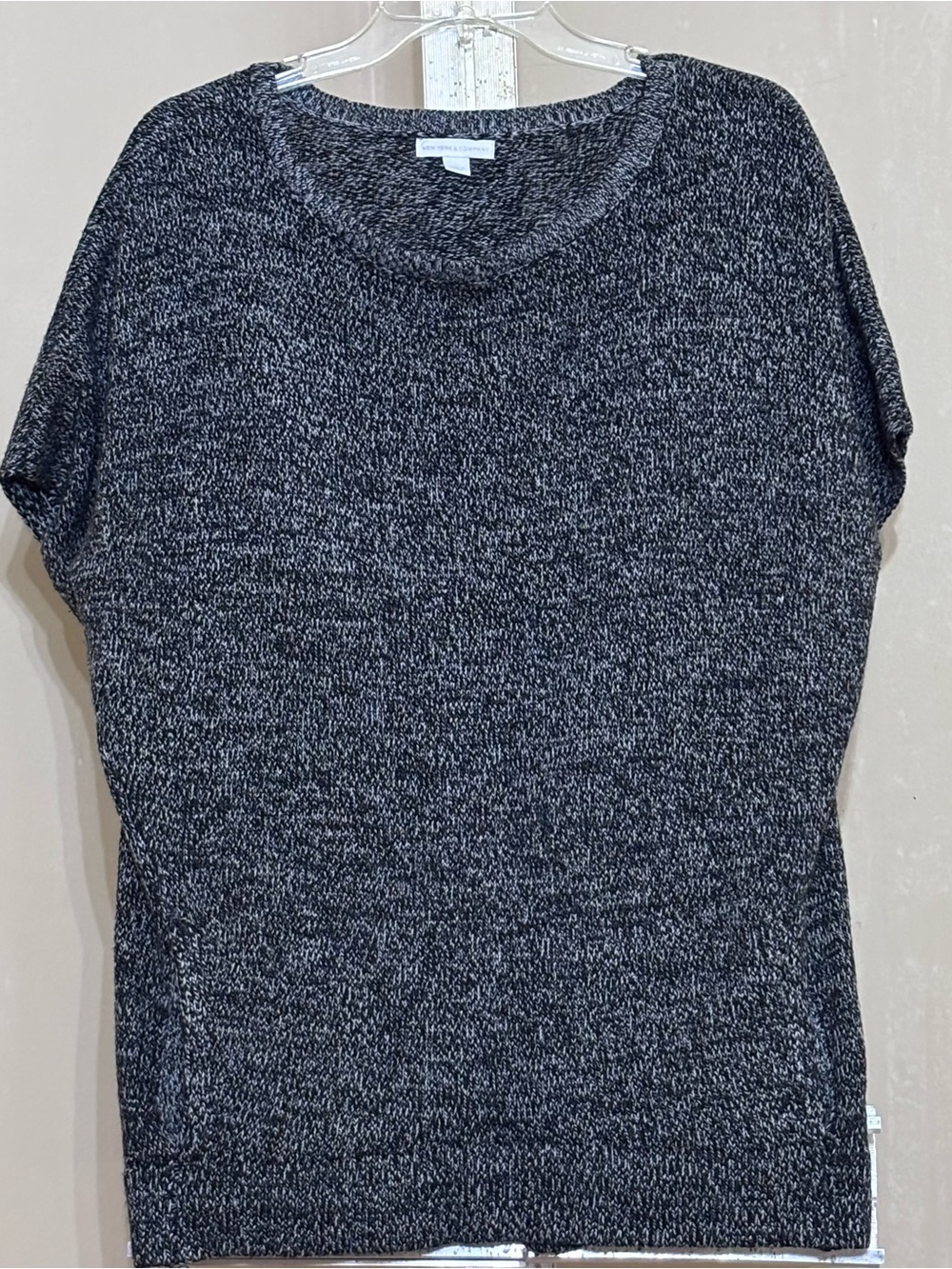 New York & Company Marled knit cap sleeve sweater, top gray black size large